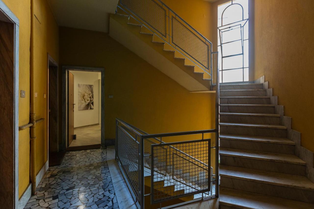 Yellow Line Apartment Milano Ngoại thất bức ảnh